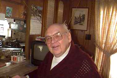 russ12-98.jpg (174597 bytes)